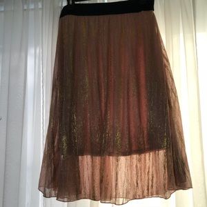 LuLaRoe Pink and Gold Sparkle Medium Jill